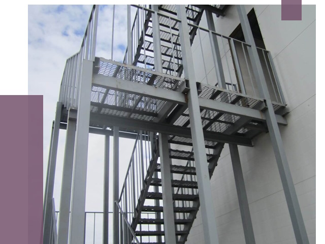 Монтаж пожарных лестниц в Боре от 7896 руб.