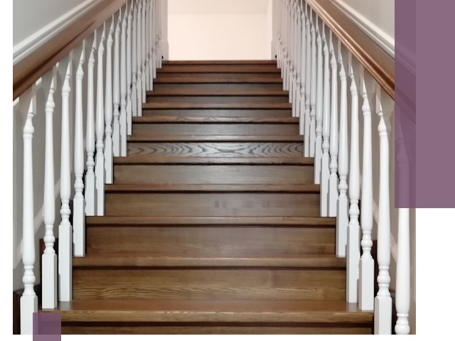 Лестницы из ясеня на заказ в Боре — изготовление и монтаж