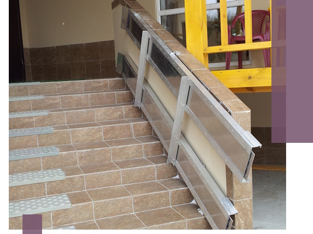 Откидные пандусы под ключ в Боре — монтаж и демонтаж