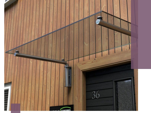 Стеклянные козырьки на входы и фасады в Боре