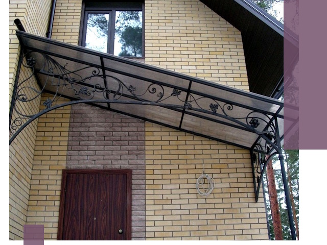 Односкатные козырьки из металла под ключ в Боре