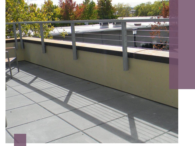 Металлические парапеты под ключ в Боре: монтаж и изготовление