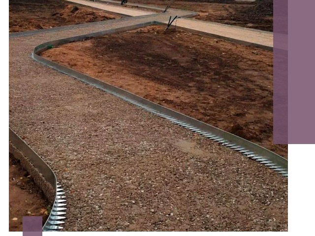 Металлические бордюры под ключ в Боре — изготовление и монтаж